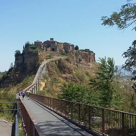 Holiday home Blue House Near Bagnoregio-overlooking The Umbrian Mountains And Tiber Valley San Michele in Teverina