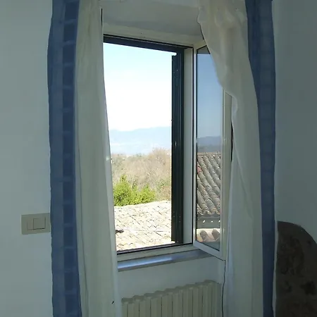 Blue House Near Bagnoregio-overlooking The Umbrian Mountains And Tiber Valley *