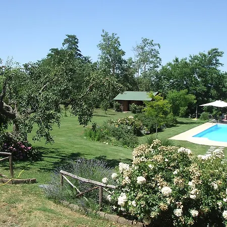 Blue House Near Bagnoregio-overlooking The Umbrian Mountains And Tiber Valley